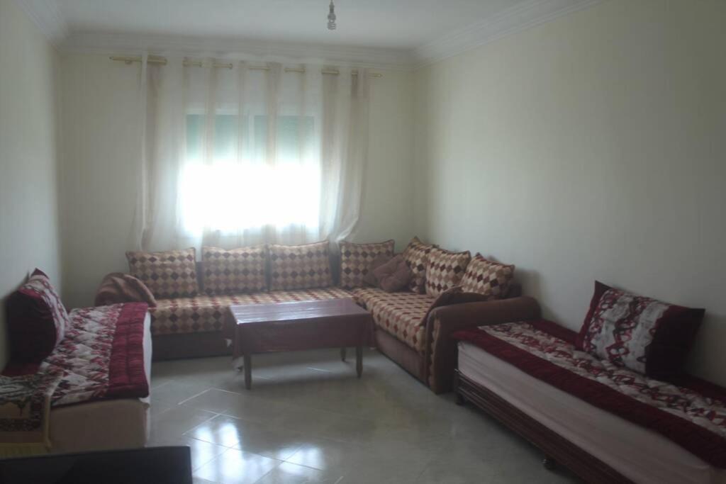 Charmant Appartement Marocain Au Coeur De Саидия Экстерьер фото